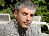 Их семьи считают, что они стали жертвами мести со стороны Путина, спровоцированной отказом Израиля экстрадировать олигарха Леонида Невзлина Их семьи считают, что они стали жертвами мести со стороны Путина, спровоцированной отказом Израиля экстрадировать олигарха Леонида Невзлина