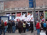 Госдума готовится запретить митинги за две недели до и после выборов Госдума готовится запретить митинги за две недели до и после выборов