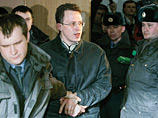 Банкир Алексей Френкель, обвиненный в организации убийства зампреда ЦБ Козлова, мог быть наказан за несговорчивость. Он намеревался разоблачить схему, в которой в интересах ЦБ отмывались миллионы долларов через банки, у которых скоро отзовут лицензии