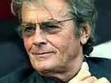 71-летний Ален Делон возвращается на театральную сцену с новой премьерой 71-летний Ален Делон возвращается на театральную сцену с новой премьерой
