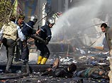 Две бомбы взорвались почти одновременно взорвались в шиитском торговом квартале в центре Багдада в понедельник. По данным агентства Reuters, в результате взрыва 50 человек погибли, 60 ранены Две бомбы взорвались почти одновременно взорвались в шиитском торговом квартале в центре Багдада в понедельник. По данным агентства Reuters, в результате взрыва 50 человек погибли, 60 ранены