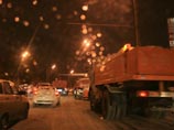 Снегопад парализовал движение транспорта в Москве