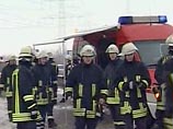 На место аварии у города Марктхайденфельд оперативно прибыли 300 спасателей, полицейских и пожарных, машины скорой помощи
