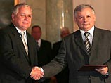 Президент Польши Лех Качиньский назначил своего брата-близнеца Ярослава премьер-министром в июле прошлого года