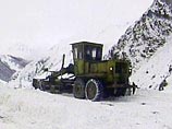 Транскавказская автомагистраль, соединяющая Северную и Южную Осетию, закрыта из-за схода лавин