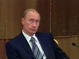 Каспаров в интервью изданию напомнил, что у президента Владимира Путина подходит к концу второй и последний срок, по мнению чемпиона мира, Путин настроен на то, чтобы "просто сбежать - вместе со всеми российскими миллиардерами"