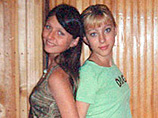 Газете "Комсомольская правда" удалось узнать подробности о двух пропавших девушках. 15-летняя Оля Бубнова и 13-летняя Вика Юшкова исчезли в июле 2005 года, когда вместе пошли погулять