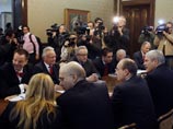 Спецпредставитель генерального секретаря ООН Мартти Ахтисаари на переговорах по статусу Косово предложил в пятницу руководству Сербии разработанный им план решения проблемы края, находящегося с 1999 года под управлением ООН Спецпредставитель генерального секретаря ООН Мартти Ахтисаари на переговорах по статусу Косово предложил в пятницу руководству Сербии разработанный им план решения проблемы края, находящегося с 1999 года под управлением ООН
