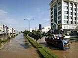 В Киеве от дверей казино угнан призовой автомобиль Lexus-470 В Киеве от дверей казино угнан призовой автомобиль Lexus-470