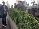 Власти Москвы отменили квоту на рынках для "иноземных" торговцев Власти Москвы отменили квоту на рынках для "иноземных" торговцев