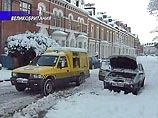 Газета Guardian рекомендует британским властям учиться у московской городской администрации тому, как убирать снег с улиц. Метеорологи прогнозируют, что в ближайшее время в некоторых районах Британии может выпасть до 15 сантиметров осадков Газета Guardian рекомендует британским властям учиться у московской городской администрации тому, как убирать снег с улиц. Метеорологи прогнозируют, что в ближайшее время в некоторых районах Британии может выпасть до 15 сантиметров осадков