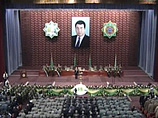 Новым президентом Туркмении по результатам проведенных 11 февраля выборов стал 49-летний Гурбангулы Бердымухаммедов