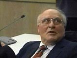 Осужденный Цуэндел был ранее экстрадирован из Канады по запросу германских властей Осужденный Цуэндел был ранее экстрадирован из Канады по запросу германских властей