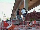 Футбольные фанаты устроили побоище в Буэнос-Айресе, один убит резиновой пулей Футбольные фанаты устроили побоище в Буэнос-Айресе, один убит резиновой пулей