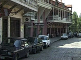 В центре Тбилиси запретили сушить белье на балконах