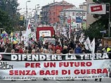 В Виченце 80 тысяч человек вышли на марш протеста против расширения американской военной базы В Виченце 80 тысяч человек вышли на марш протеста против расширения американской военной базы