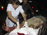 В результате взрывов 29 бомб на юге Таиланда в минувшее воскресенье, погибли минимум трое и ранены более 50 жителей страны