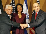 Встреча госсекретаря США Кондолизы Райс, председателя ПНА Махмуда Аббаса и премьер-министра Израиля Эхуда Ольмерта началась, как и было запланировано, в 10:00