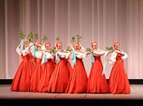 Прославленный российский ансамбль "Березка" поздравил шанхайцев с наступлением Нового года по лунному календарю