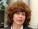 Выдавая себя за Курта Кобейна, мошенники покупали дорогие автомобили на его деньги Выдавая себя за Курта Кобейна, мошенники покупали дорогие автомобили на его деньги