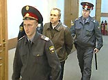 Оглашая решение, судья подчеркнул, что мера пресечения Пичугину остается прежней - содержание под стражей Оглашая решение, судья подчеркнул, что мера пресечения Пичугину остается прежней - содержание под стражей