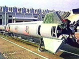Северная Корея способна оснастить свою ракету среднего радиуса действия Nodong ядерной боеголовкой, и располагает достаточным количеством плутония для изготовления от 5 до 12 бомб