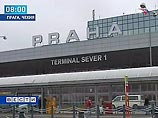 Суд в Праге освободил в четверг из временного заключения россиянина Евгения Дагаева, неадекватное поведение которого стало причиной вынужденной посадки в пражском аэропорту самолета А-320, направлявшегося 28 декабря рейсом "Аэрофлота" из Москвы в Женеву