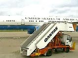 Самолет вице-президента США Ричарда Чейни совершил сегодня посадку на военной авиабазе "Пайя-Леба" в Сингапуре для дозаправки после обнаружения незначительной технической неполадки в электрогенераторе