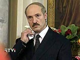 В заявлении Минфина США утверждается, что эти лица "играли важную роль в деспотическом режиме Александра Лукашенко", "принимали активное участие в гонениях на гражданское общество и демократическую оппозицию" в Белоруссии