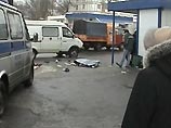 Автомобиль сбил людей на автобусной остановке в Москве: погибла женщина, 6 раненых (ФОТО) Автомобиль сбил людей на автобусной остановке в Москве: погибла женщина, 6 раненых (ФОТО)