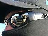 Кондуктор выбросил под колеса автобуса безбилетного пассажира с его 4-летней дочерью Кондуктор выбросил под колеса автобуса безбилетного пассажира с его 4-летней дочерью