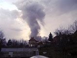 На месте взрыва на складе боеприпасов в Словакии произошла утечка химических веществ