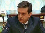 "Справедливоросс" Миронов вслед за "единороссами" предложил Зурабову уйти в отставку "Справедливоросс" Миронов вслед за "единороссами" предложил Зурабову уйти в отставку