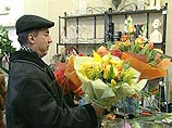 Даже на оптовом рынке, предпоследнем этапе на пути товара к потребителю, цены на треть, а то и вполовину ниже Даже на оптовом рынке, предпоследнем этапе на пути товара к потребителю, цены на треть, а то и вполовину ниже