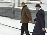 Отстраненный от должности мэр Владивостока Владимир Николаев, задержанный в Москве в минувший вторник, перевезен во Владивосток Отстраненный от должности мэр Владивостока Владимир Николаев, задержанный в Москве в минувший вторник, перевезен во Владивосток