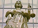 Екатеринбургские милиционеры получили по 21 месяцу колонии за "минирование" самолета Екатеринбургские милиционеры получили по 21 месяцу колонии за "минирование" самолета
