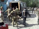 Согласно версии следствия, по его приказу группа военнослужащих была направлена в квадрат, где в соответствии с картой минных полей находились установленные на неизвлекаемость мины Согласно версии следствия, по его приказу группа военнослужащих была направлена в квадрат, где в соответствии с картой минных полей находились установленные на неизвлекаемость мины