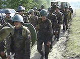 По их утверждению, власти Сухуми в последние дни ввели в Гальский район, где проживает грузинское население, дополнительные вооруженные подразделения
