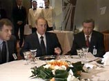 В Великобритании появились "шпионские" очки: с музыкой и скрытой фотокамерой В Великобритании появились "шпионские" очки: с музыкой и скрытой фотокамерой