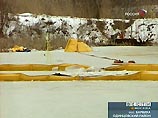 В Барвихе каскад прудов залит соляркой, в Москве-реке обнаружено маслянистое пятно В Барвихе каскад прудов залит соляркой, в Москве-реке обнаружено маслянистое пятно