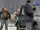 В Кабуле смертник атаковал автоколонну посольства США: среди раненых ребенок В Кабуле смертник атаковал автоколонну посольства США: среди раненых ребенок