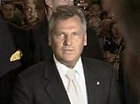 Квасьневский возвращается в большую политику, чтобы "спасти страну от консерваторов" Квасьневский возвращается в большую политику, чтобы "спасти страну от консерваторов"