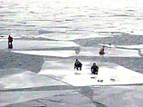 У берегов Владивостока с отколовшейся льдины спасены 280 рыбаков