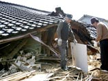 Повторные толчки сотрясли Японию после сильнейшего воскресного землетрясения