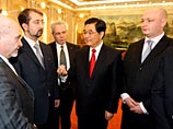 Перед началом своего визита в Россию председатель КНР Ху Цзиньтао провел встречу с российскими журналистами