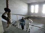 Бывшие заключенные заявляют, что их подвергали пыткам