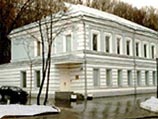Пикет против выставки "Запретное искусство-2006", проходящей в общественном Центре имени Сахарова, пройдет сегодня у здания Центра на Земляном Валу в Москве