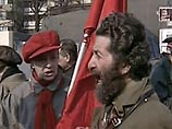 Первый в мире сотовый телефон с трехмерным экраном выпущен в Японии Первый в мире сотовый телефон с трехмерным экраном выпущен в Японии
