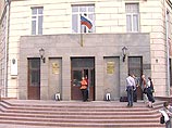 Суд признал претензии "Томскнефти" к ЮКОСу на 779 млн рублей, но не включил ее в реестр кредиторов Суд признал претензии "Томскнефти" к ЮКОСу на 779 млн рублей, но не включил ее в реестр кредиторов