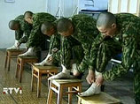 НИ: В России создаются две армии - контрактников и крепостных